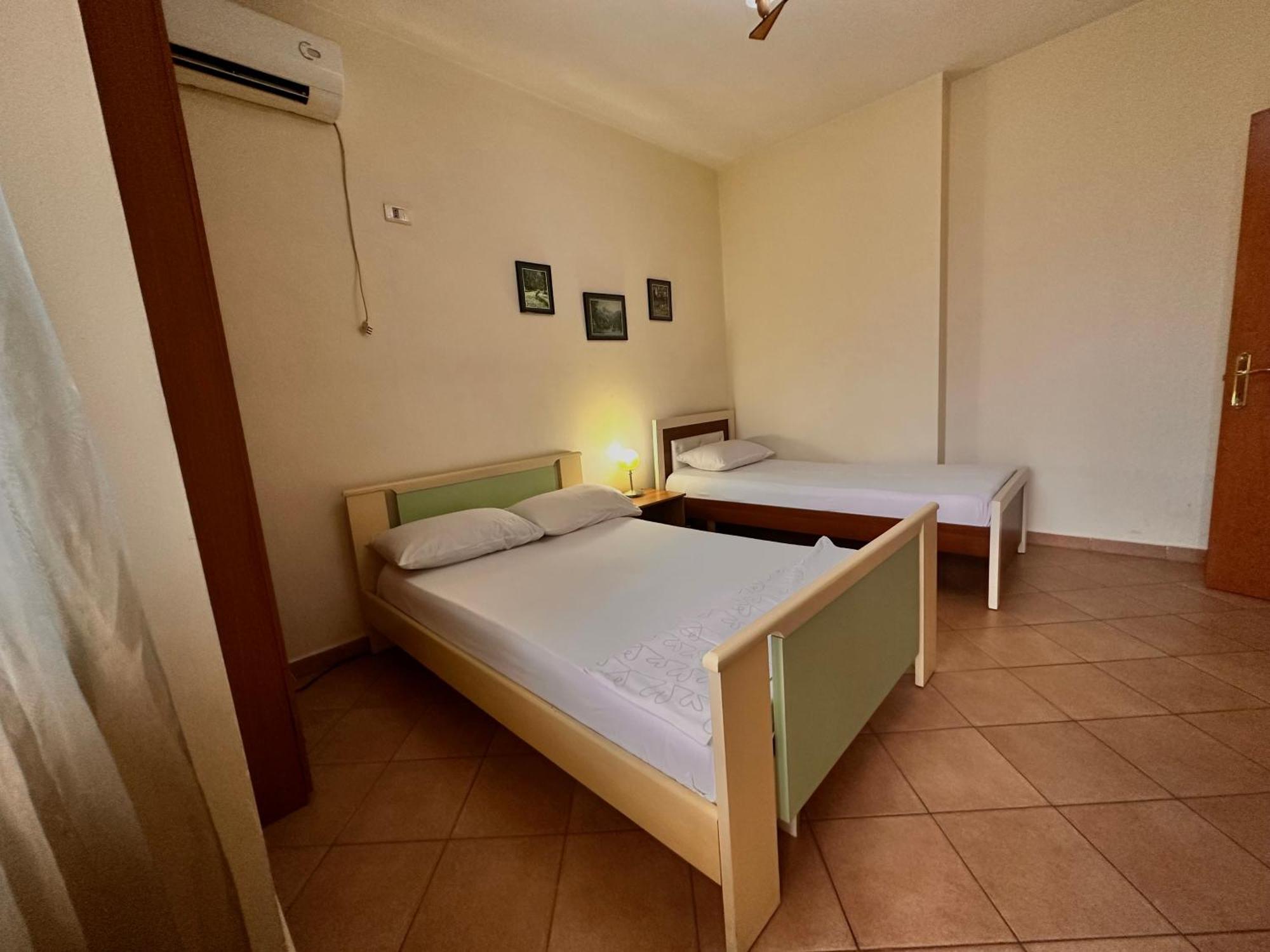 Grande House Apartman Tirana Kültér fotó